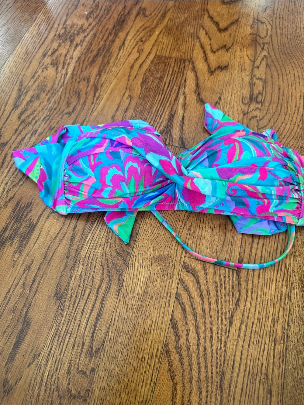 Lablanca sunshine 79 bandeau top only.  Bottoms available still - size 4